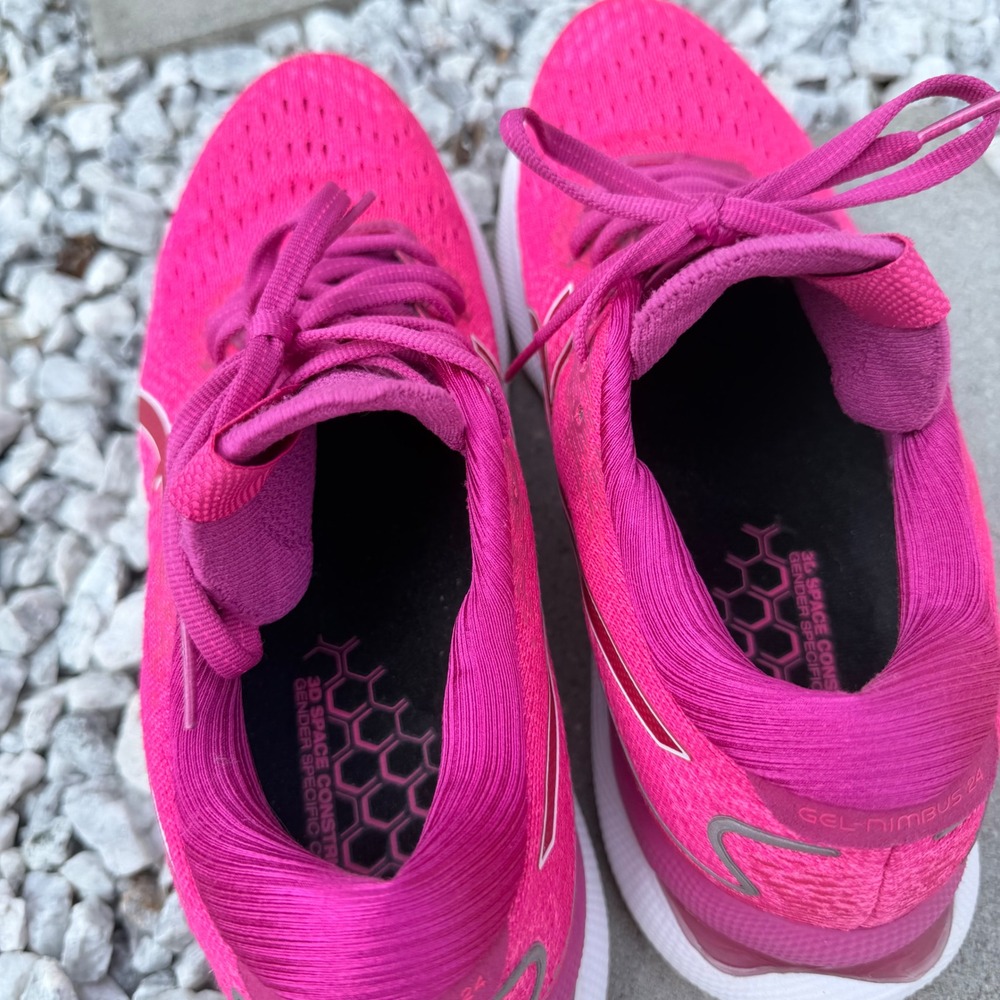 ASICS Gel-Nimbus 24 Womens Size 9 Running Shoes Fuchsia Red Athletic Trainers - Picture 12 of 15